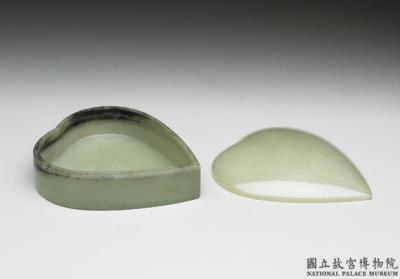 图片[2]-Jade leaf-shaped box. India-China Archive